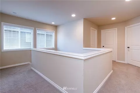 417 Bondgard Ave E, Enumclaw, WA 98022 photo 14