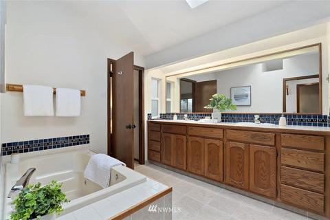 228 224th St SE, Bothell, WA 98021 photo 21
