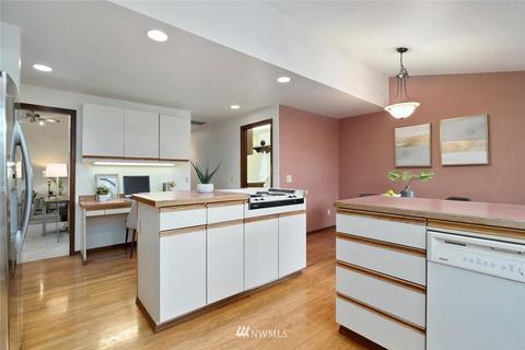 228 224th St SE, Bothell, WA 98021 photo 11