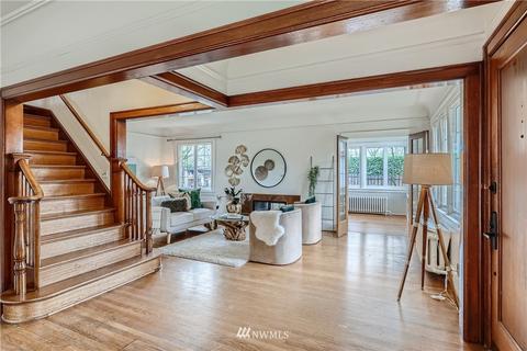 1896 E Hamlin St, Seattle, WA 98112 photo 6