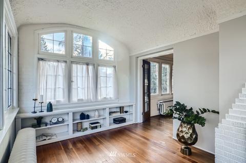 1896 E Hamlin St, Seattle, WA 98112 photo 9
