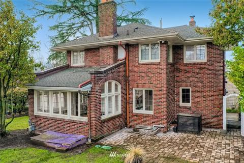 1896 E Hamlin St, Seattle, WA 98112 photo 32