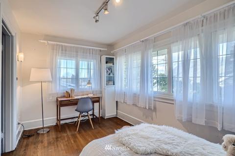 1896 E Hamlin St, Seattle, WA 98112 photo 22