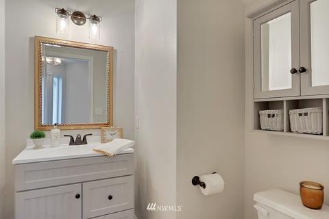 1409 196th St E, Spanaway, WA 98387 photo 5