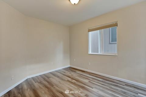 1409 196th St E, Spanaway, WA 98387 photo 6