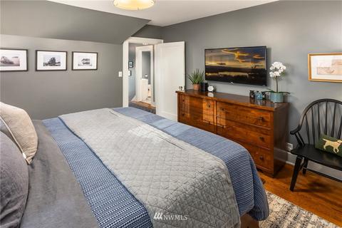2272 E Howe St, Seattle, WA 98112 photo 18