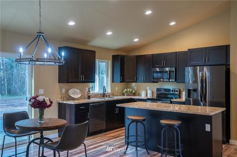 311 E Mclane Cove Dr, Grapeview, WA 98546 photo 5