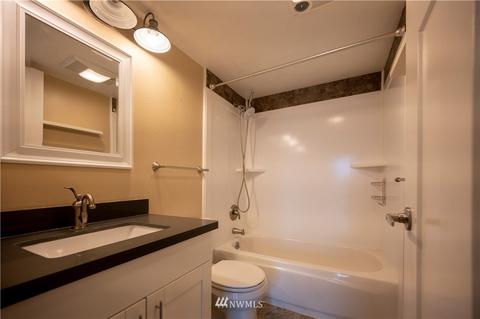 3425 Colby #201, Everett, WA 98201 photo 7