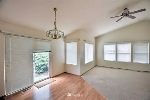 6039 Gresham Ln SE, Lacey, WA 98513 photo 9