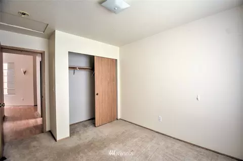 6039 Gresham Ln SE, Lacey, WA 98513 photo 21