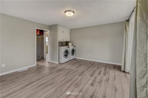 1021 Warner Ave, Enumclaw, WA 98022 photo 9