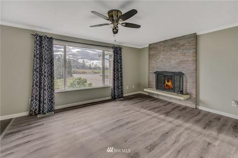 1021 Warner Ave, Enumclaw, WA 98022 photo 2