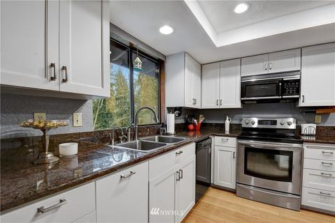 22217 61st Ave SE, Bothell, WA 98021 photo 11