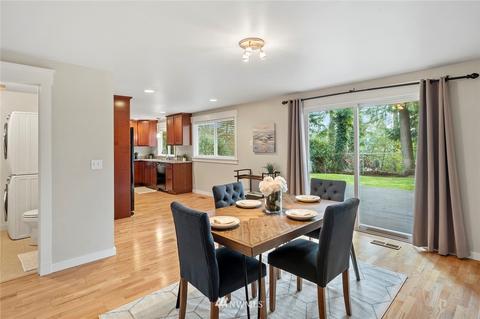 10823 NE 154th Ct, Bothell, WA 98011 photo 12