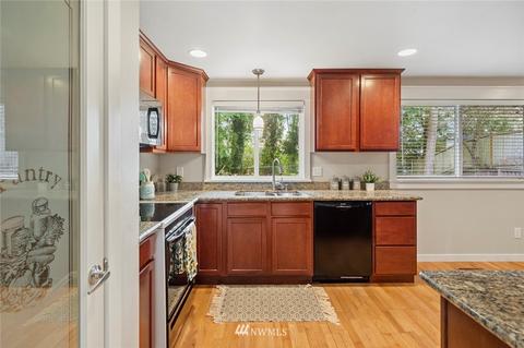10823 NE 154th Ct, Bothell, WA 98011 photo 7