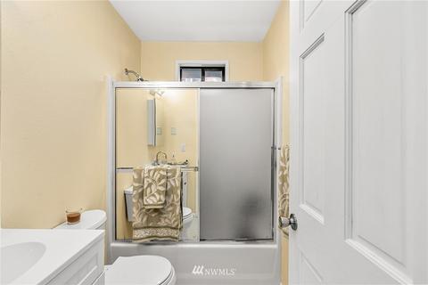 2409 8th St, Everett, WA 98201 photo 9