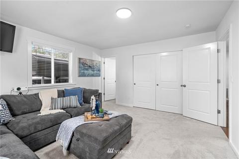 909 Harvest Rd, Bothell, WA 98012 photo 20