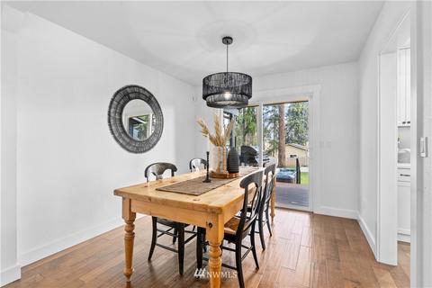 909 Harvest Rd, Bothell, WA 98012 photo 8
