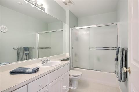 408 228th St SW #C201, Bothell, WA 98021 photo 20