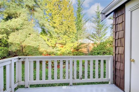408 228th St SW #C201, Bothell, WA 98021 photo 22
