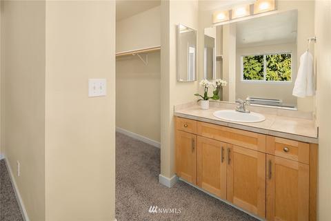 3926 243rd Pl SE #H301, Bothell, WA 98021 photo 8