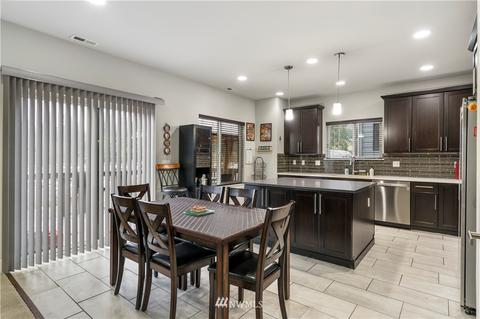 20623 3rd Ave SE, Bothell, WA 98012 photo 2