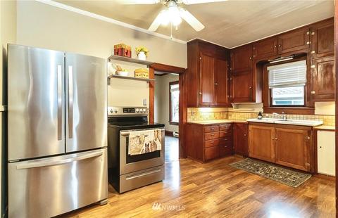 1322 E Marine View Dr, Everett, WA 98201 photo 17