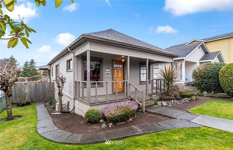 1322 E Marine View Dr, Everett, WA 98201 photo 2