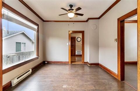 1322 E Marine View Dr, Everett, WA 98201 photo 11