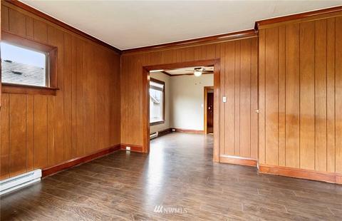 1322 E Marine View Dr, Everett, WA 98201 photo 10