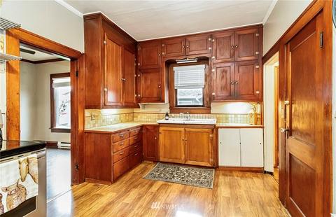 1322 E Marine View Dr, Everett, WA 98201 photo 19