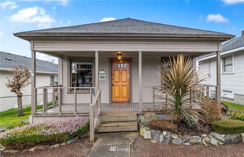 1322 E Marine View Dr, Everett, WA 98201 photo 4