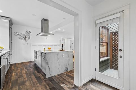 719 10th Ave E, Seattle, WA 98102 photo 14