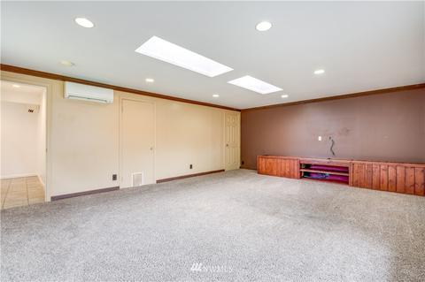 9207 SE 3rd Pl, Everett, WA 98208 photo 11