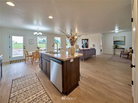 409 Cardinal Ave, Winlock, WA 98596 photo 13