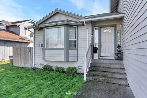 712 Grinnell Ave SW, Orting, WA 98360 photo 2