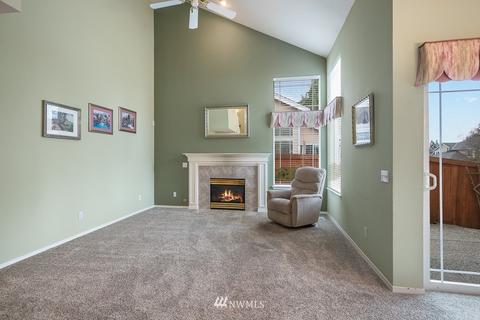 2422 195th St SE #B, Bothell, WA 98012 photo 2