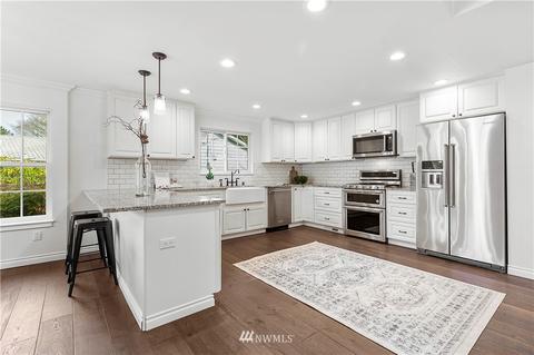 20828 Hillcrest Pl, Edmonds, WA 98026 photo 8