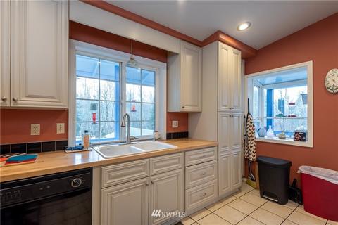 115 358th St E, Roy, WA 98580 photo 9