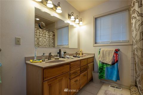115 358th St E, Roy, WA 98580 photo 11
