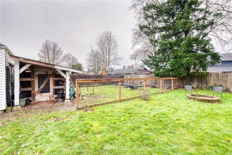 910 Myrtine St, Enumclaw, WA 98022 photo 24