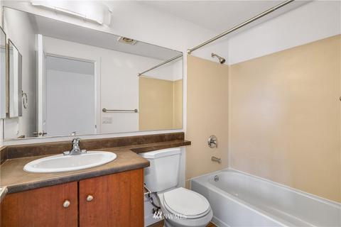 12404 E Gibson Rd #C201, Everett, WA 98204 photo 20