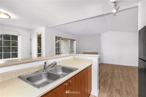 12404 E Gibson Rd #C201, Everett, WA 98204 photo 9