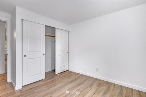 12404 E Gibson Rd #C201, Everett, WA 98204 photo 17
