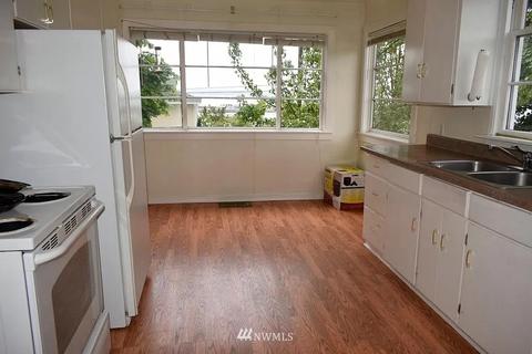 2402 Rucker Ave, Everett, WA 98201 photo 8
