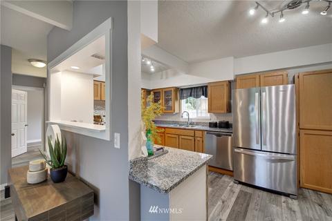 19521 1st Dr SE, Bothell, WA 98012 photo 5