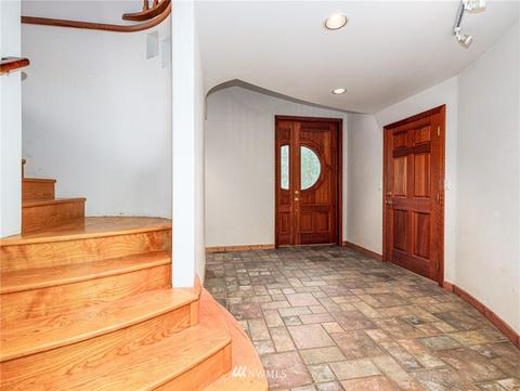 331 Burnett Rd, Winlock, WA 98596 photo 2