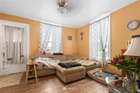 906 E Marine View Dr, Everett, WA 98201 photo 13
