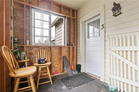 906 E Marine View Dr, Everett, WA 98201 photo 10