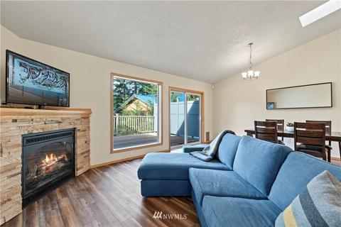 410 Emerald Lake Dr E, Grapeview, WA 98546 photo 3